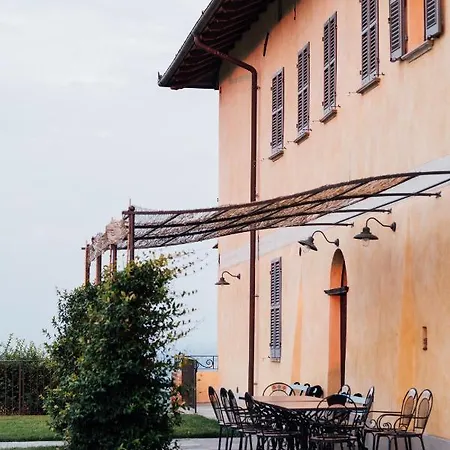Castello Di Vaglio Serra Appart hôtel Vaglio Serra